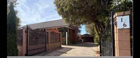 Rolleston - Photo 1