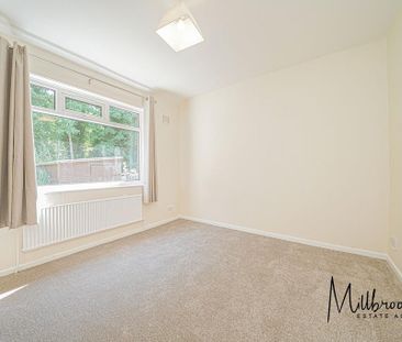 2 bedroom semi-detached bungalow to rent - Photo 4