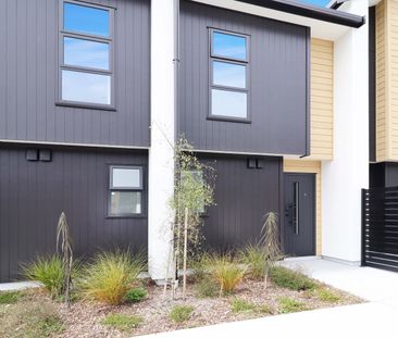 Wainui Gem! - Photo 4