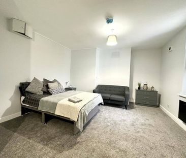 4 bedroom house share to rent - Photo 4