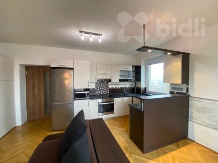Pronájem bytu 3+kk ve Zlíně - Fotografie 4