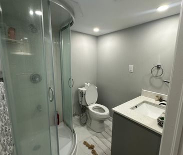 For Lease - 843 Brandenburg Boulevard, Waterloo, Ontario - Photo 6