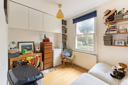 2 bedroom flat to rent - Photo 3