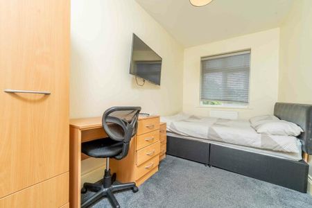 35 Nunthorpe Grove - Photo 2