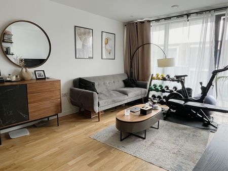 1 Bed Flat, Hawthorne Crescent, SE10 - Photo 2