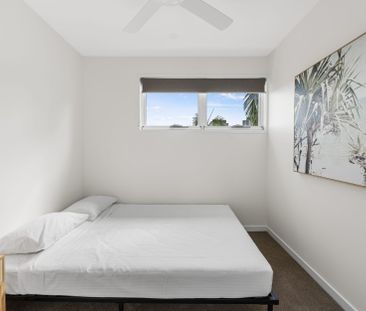 Unit 1/1a Cedar Court - Photo 4