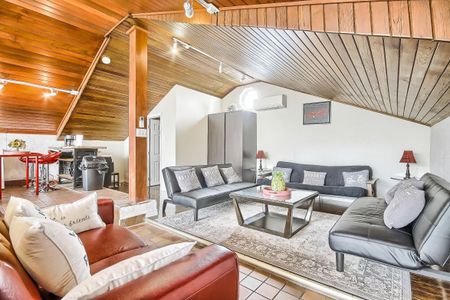 For Lease - 122 Elvaston Drive, Toronto, Ontario - Photo 2