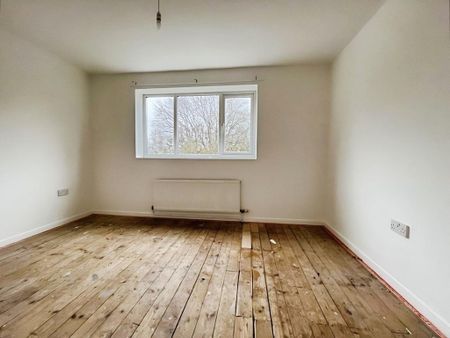 2 bedroom end of terrace house to rent - Photo 5