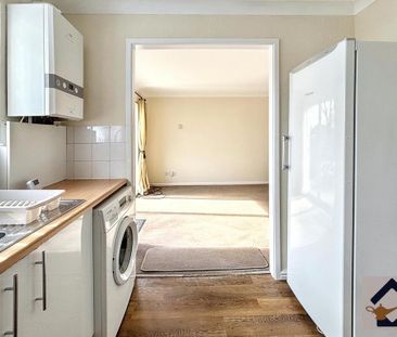 1 bedroom semi-detached house to rent - Photo 5