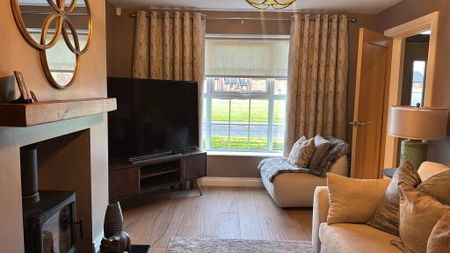 81 Beechcroft, Lurgan, Craigavon, BT66 7GL - Photo 2