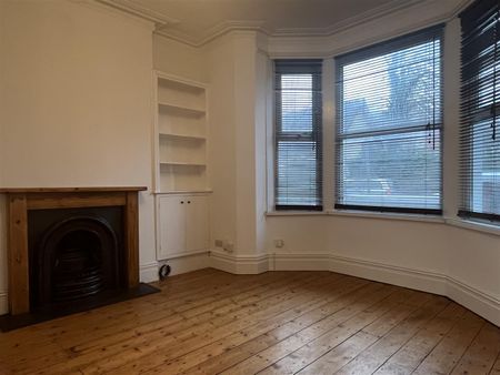 Station Road, Penarth, Vale of Glamorgan - Photo 5