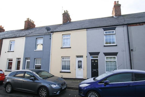 Clarkes Road Gorleston, Great Yarmouth - Photo 1