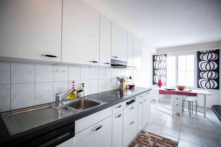 4.5 Zimmer, 100 m², 1. Stock - Photo 4