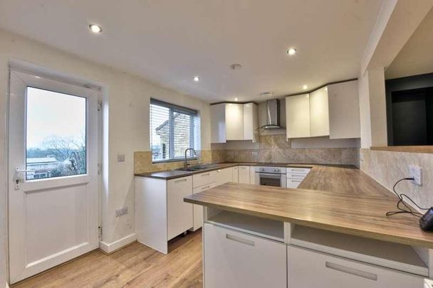 Clements Road, Henley-on-thames, RG9 - Photo 1