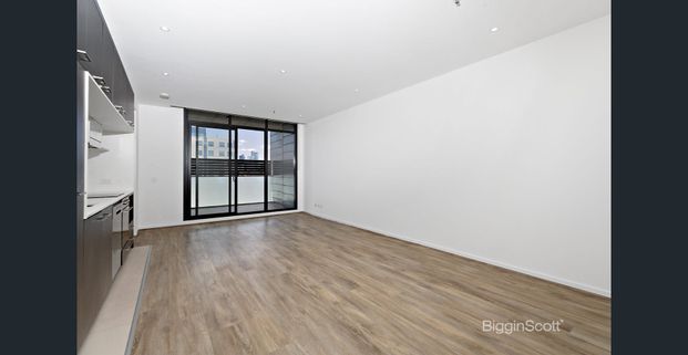 Resort-Style Living in the Heart of Richmond - Photo 1