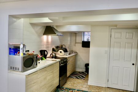 For Lease - 72 Langholm Drive Unit# Lower, Toronto, Ontario - Photo 5