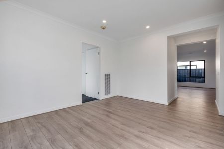 Quality Family Home in the Merrifield Estate - Photo 2