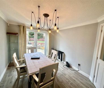 4 bedroom detached house to rent - Photo 1