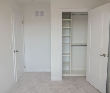 For Lease - 49 Sorbara Way, Whitby, Ontario - Photo 4