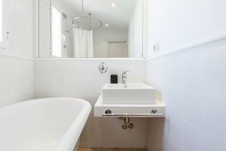 Calle del Doctor Esquerdo, Madrid, Community of Madrid 28028 - Foto 4