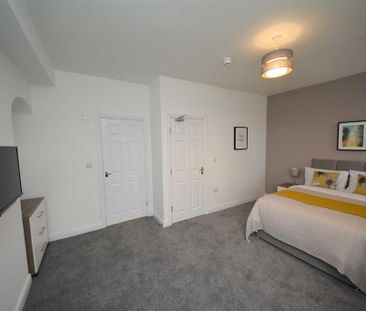1 bedroom in a house share to rent - Photo 6