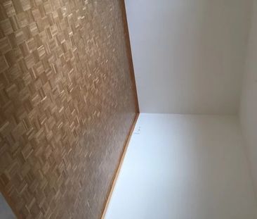 Appartement de 4 pièces N° 7 au rez-de-chaussée entièrement rénové - Photo 1