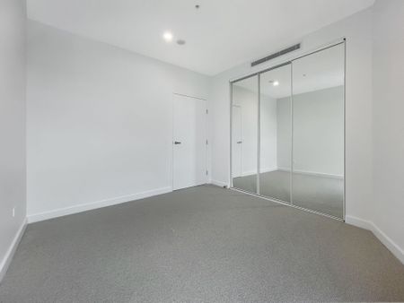 Modern & Minimal - Photo 5