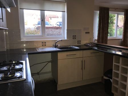 1 bedroom terraced house to rent - Photo 5