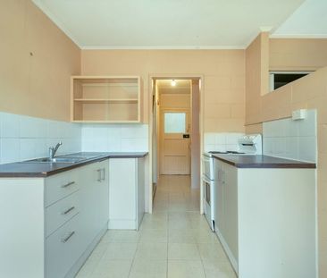 2/18 Lendrum St Newtown - Photo 3