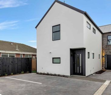 Architecturally designed 2-Bedroom 1.5 Bathroom Townhouse with Priv... - Photo 4