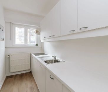 Instapklaar appartement met grote tuin in Berchem - Foto 2