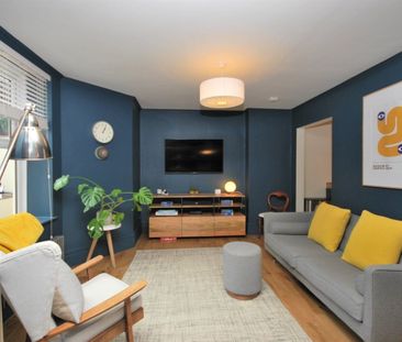 Barry Road, London, SE22 - Photo 1