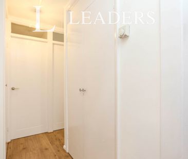 2 bedroom apartment to rent Devonshire Road, London, SE23 - Photo 3