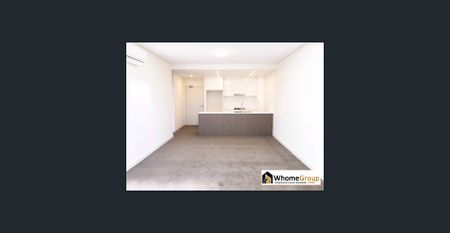 Near New 2 Bedroom Spacious Apartment on Top Floor - Photo 3