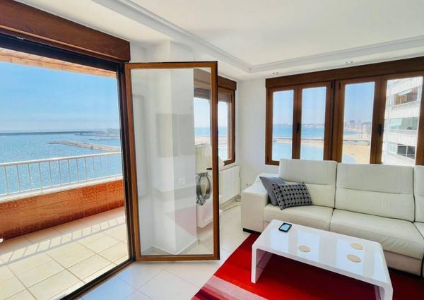 Welcome to your dream Apartment in Torrevieja with sea views!