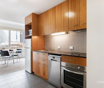 CIRCULAR QUAY PAD | Furnished - Photo 4