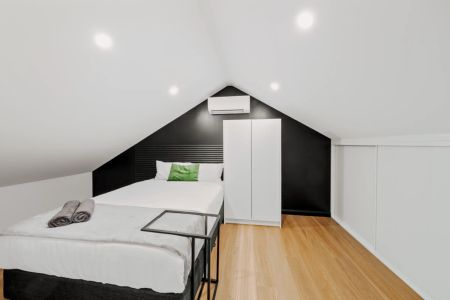 Superior 1 bed Unit - Photo 4