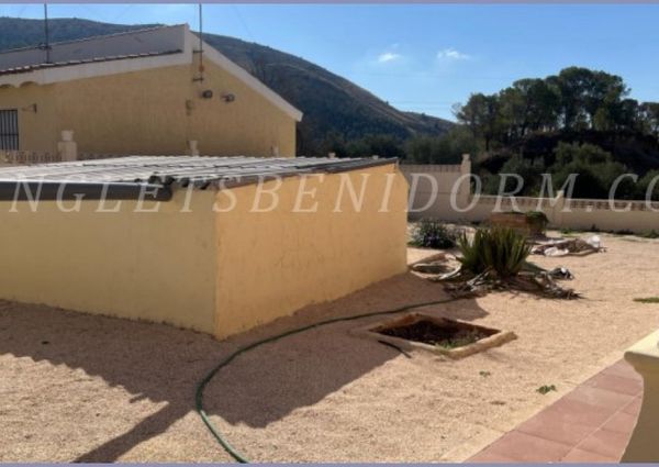 REF. 1654-Finestrat-950€