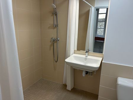 Location appartement 1 pièce, 29.35m², Rochefort - Photo 5