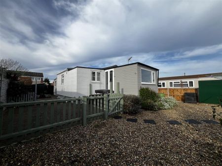 Green Lane Estate - Photo 5