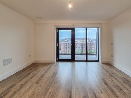 2 bedroom apartment to rent - Photo 2