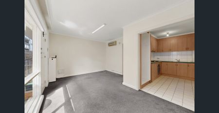 1/1040 Mount Alexander Rd, Essendon, Vic 3040 - Photo 4