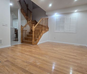 For Lease - 555 Garden Walk Unit# Upper, Mississauga, Ontario - Photo 1