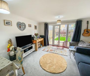 2 bedroom terraced house to rent - Photo 5