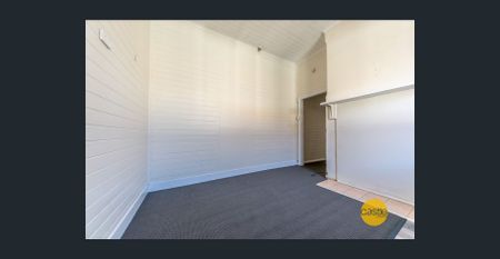 One Bedroom Flat - Photo 4