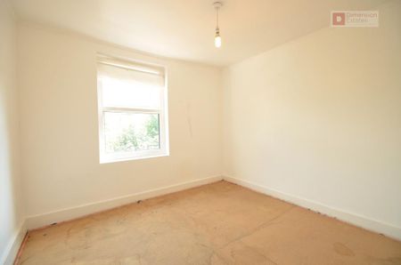 5 bedroom terraced house to rent - Photo 4