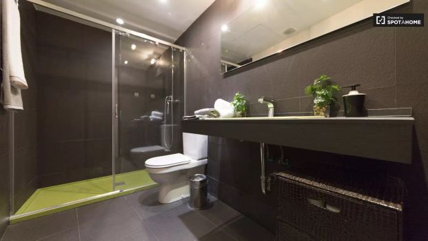 2-bedroom apartment for rent in Justicia, Madrid - Photo 1