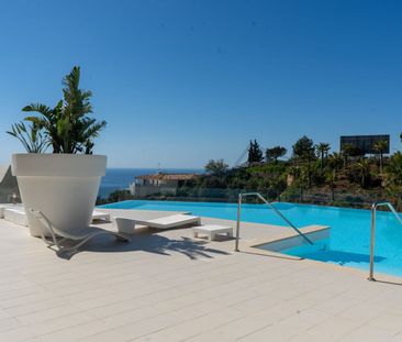 Middle Floor Apartment in Benalmadena Pueblo - Photo 4
