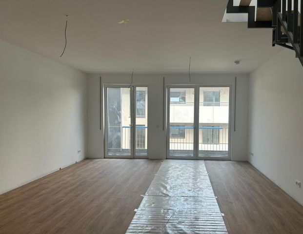 **NEUBAU** 4 Zimmer Maisonettewohnung mit Balkon - Foto 1