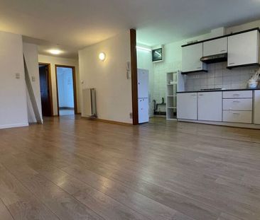 Appartement te huur in Tournai voor € 600 met 1 slaapkamer - Foto 2